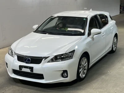 Lexus CT200h