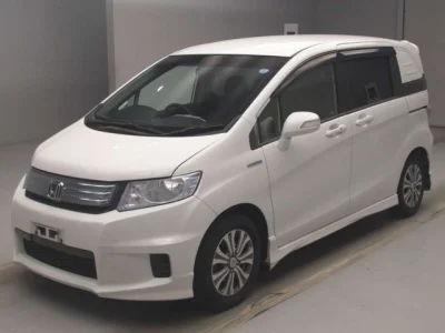 Honda Freed Spike