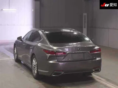 Lexus LS500