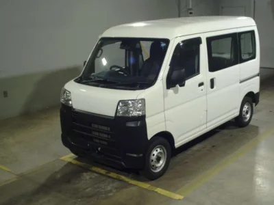 Toyota Pixis Van