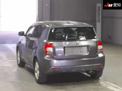 Toyota Ist