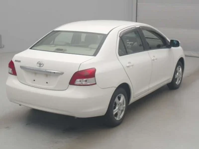 Toyota Belta