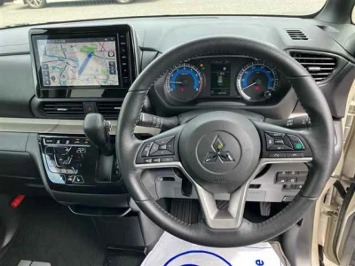 Mitsubishi Delica Mini