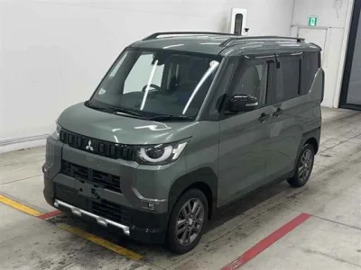 Mitsubishi Delica Mini