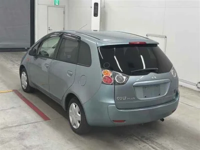 Mitsubishi Colt Plus