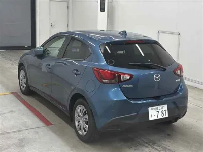 Mazda DEMIO
