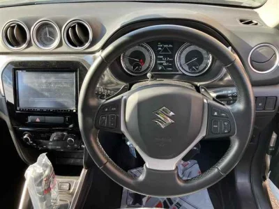 Suzuki Escudo