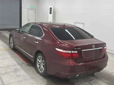 Lexus LS460L