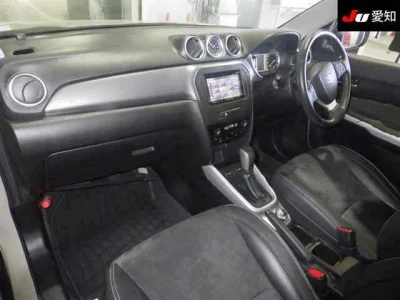 Suzuki Escudo