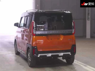 Mitsubishi Delica Mini