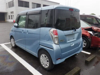 Nissan Dayz Roox