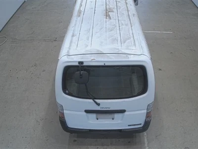 Isuzu Como