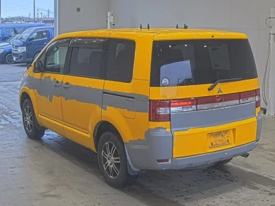 Mitsubishi DELICA D5
