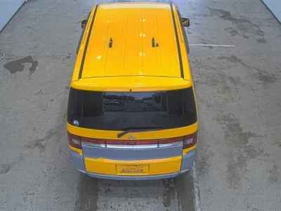 Mitsubishi DELICA D5