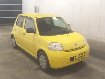 Daihatsu Esse