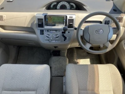 Toyota Raum