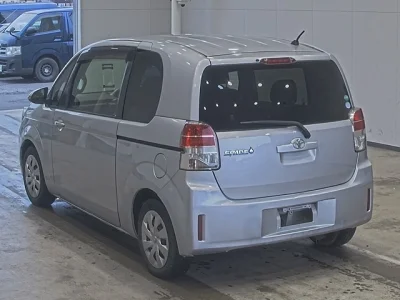 Toyota Spade