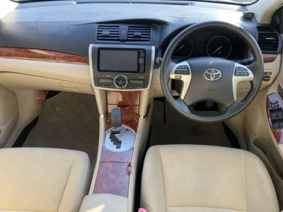 Toyota Premio