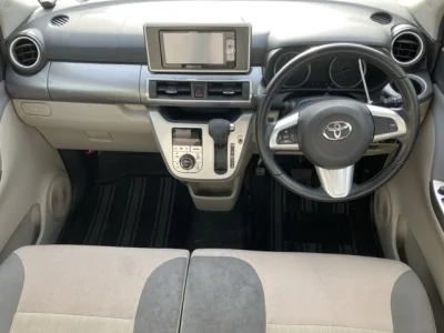 Toyota Pixis Joy