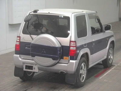 Mitsubishi Pajero Mini