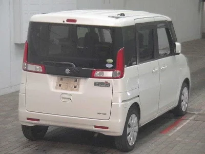 Suzuki Spacia