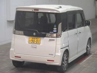 Suzuki Spacia