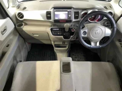Honda N-Box Slash