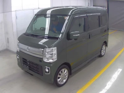 Nissan NV100 Clipper Rio