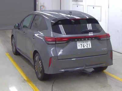 Nissan Aura