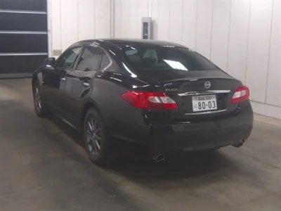 Nissan Fuga