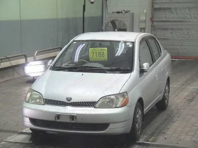 Toyota Platz