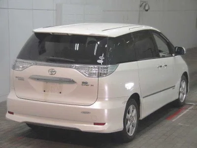 Toyota Estima Hybrid