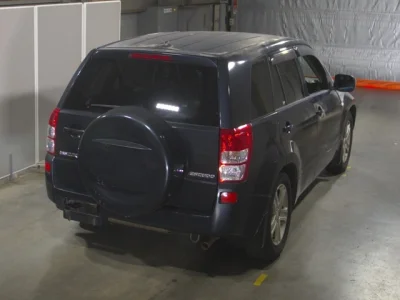 Suzuki Escudo