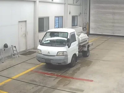 Mitsubishi Delica Truck