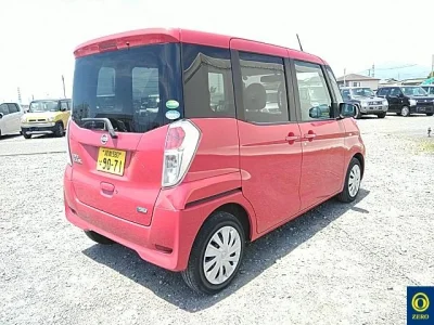 Nissan Dayz Roox