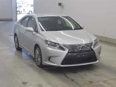 Lexus HS