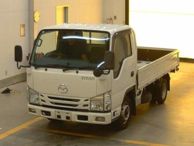 Mazda Titan