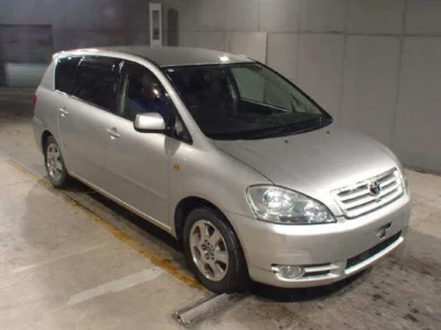 Toyota Ipsum
