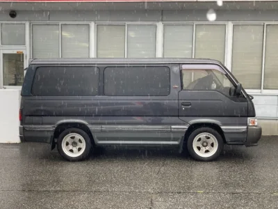 Nissan CARAVAN