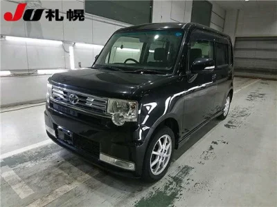 Toyota Pixis Space