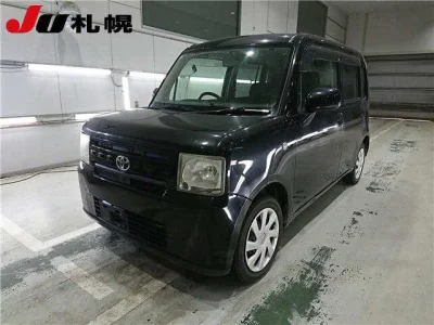 Toyota Pixis Space