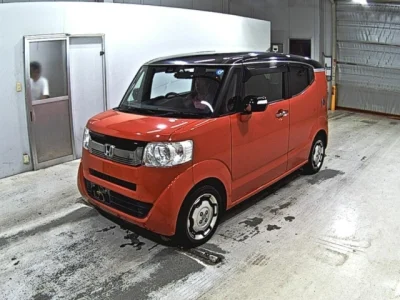 Honda N-Box Slash