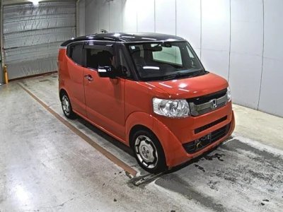 Honda N-Box Slash