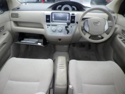 Toyota Raum
