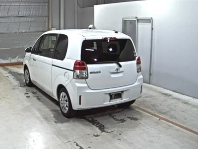 Toyota Spade