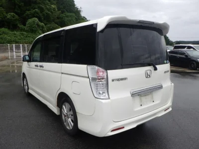 Honda STEP WAGON