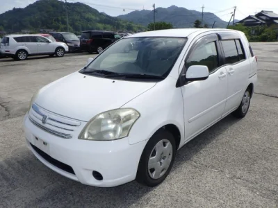 Toyota Raum