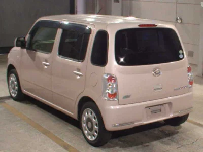 Daihatsu MIRA