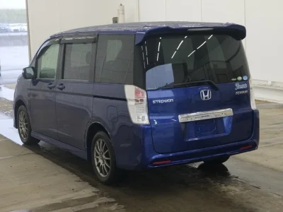Honda STEP WAGON
