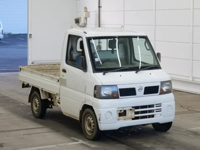 Nissan Clipper Truck